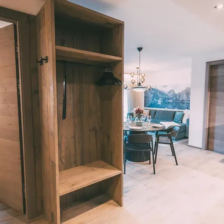 Livalpin Style Apartman *