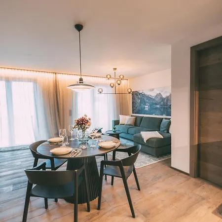 Livalpin Style Apartman *